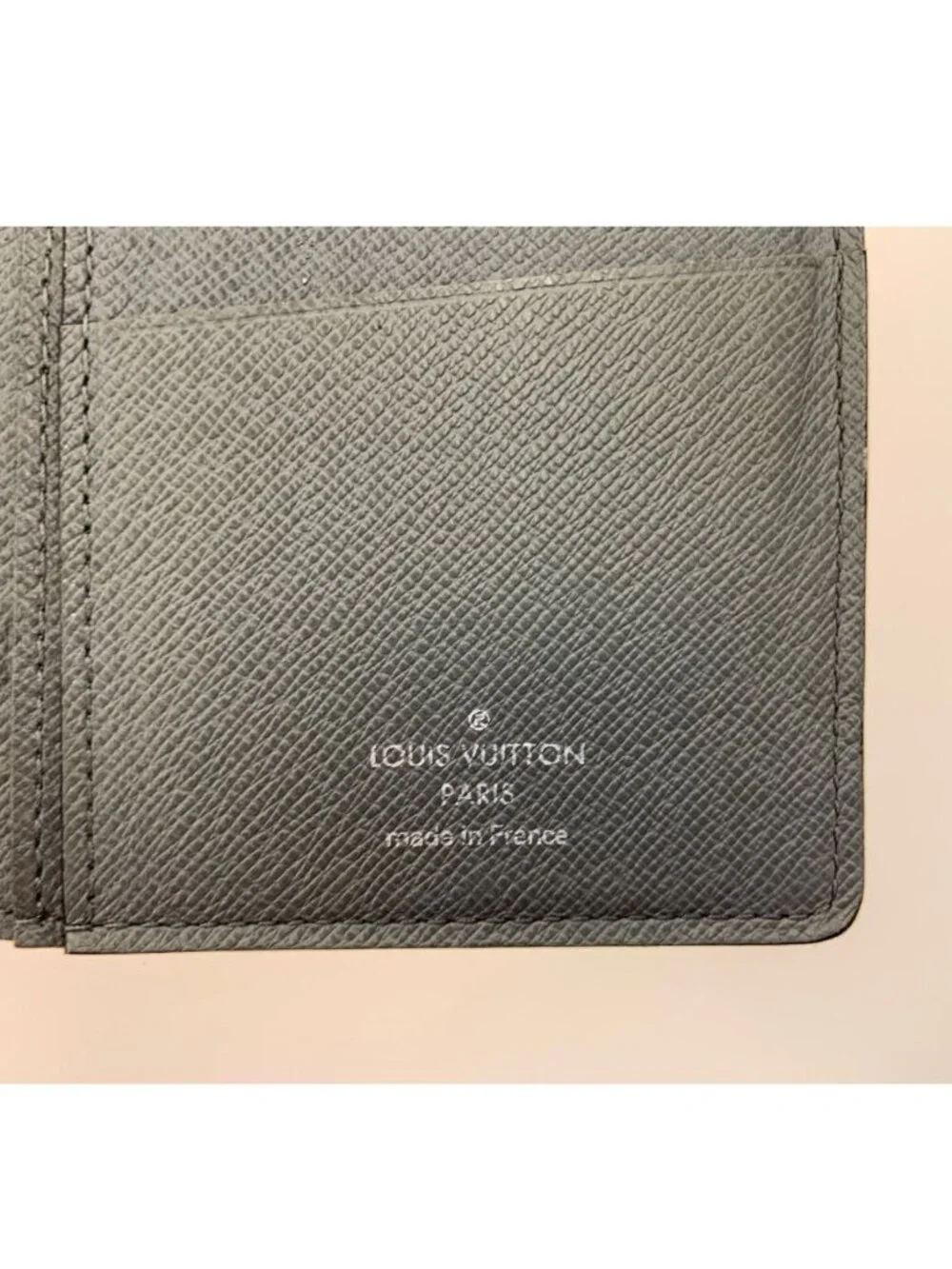 Louis Vuitton Portefeuille Brazza Bifold Wallet Gray